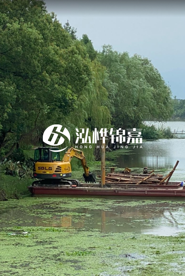 咸寧挖機(jī)打木樁專業(yè)施工-農(nóng)村建房打樁選松木樁好嗎？