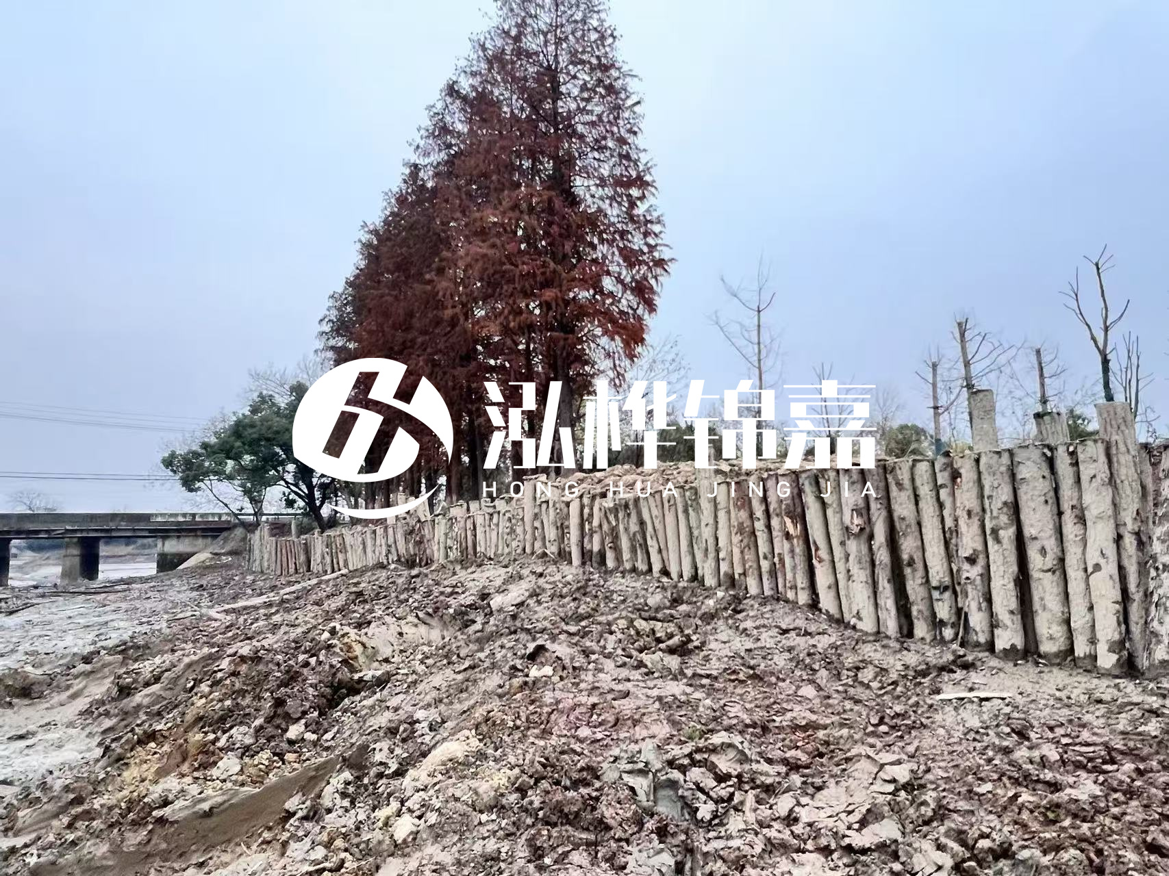 平?jīng)鐾跈C(jī)打木樁專(zhuān)業(yè)施工-松木樁工程量怎么計(jì)算的？