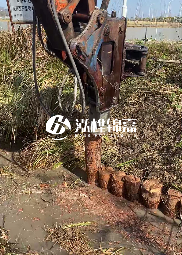 松木樁施工雙排支護(hù)樁和單排支護(hù)樁的區(qū)別？什么時(shí)候采用雙排？